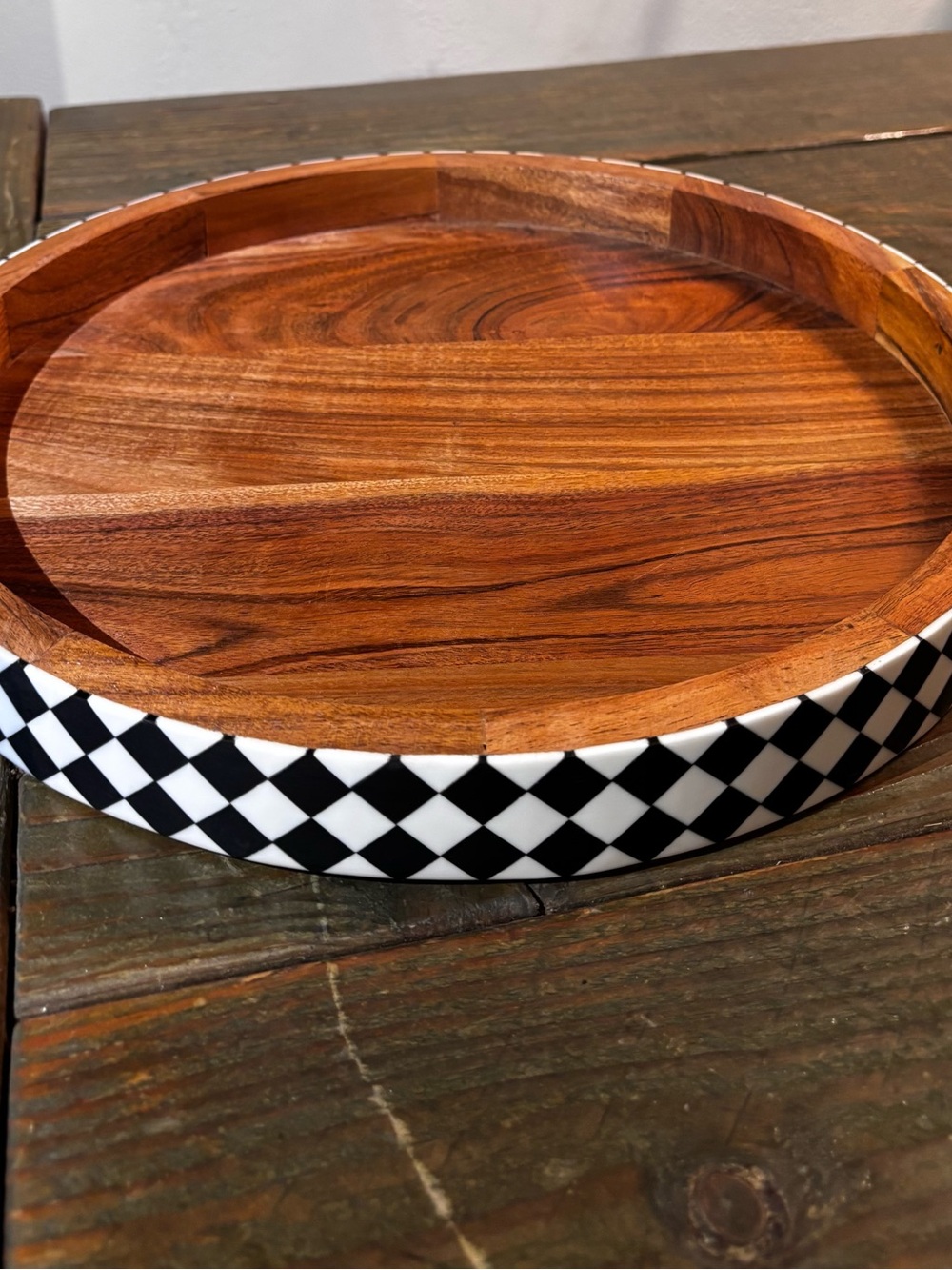 Round Wooden Serving Tray with Black & White  Harlequin Rim NWT